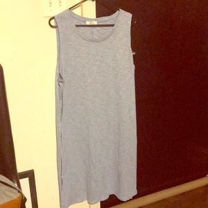 Sleeveless tunic